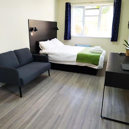 The Yew Studio - Self Contained One Bed Studio Flat With Parking Oxford Exterior foto
